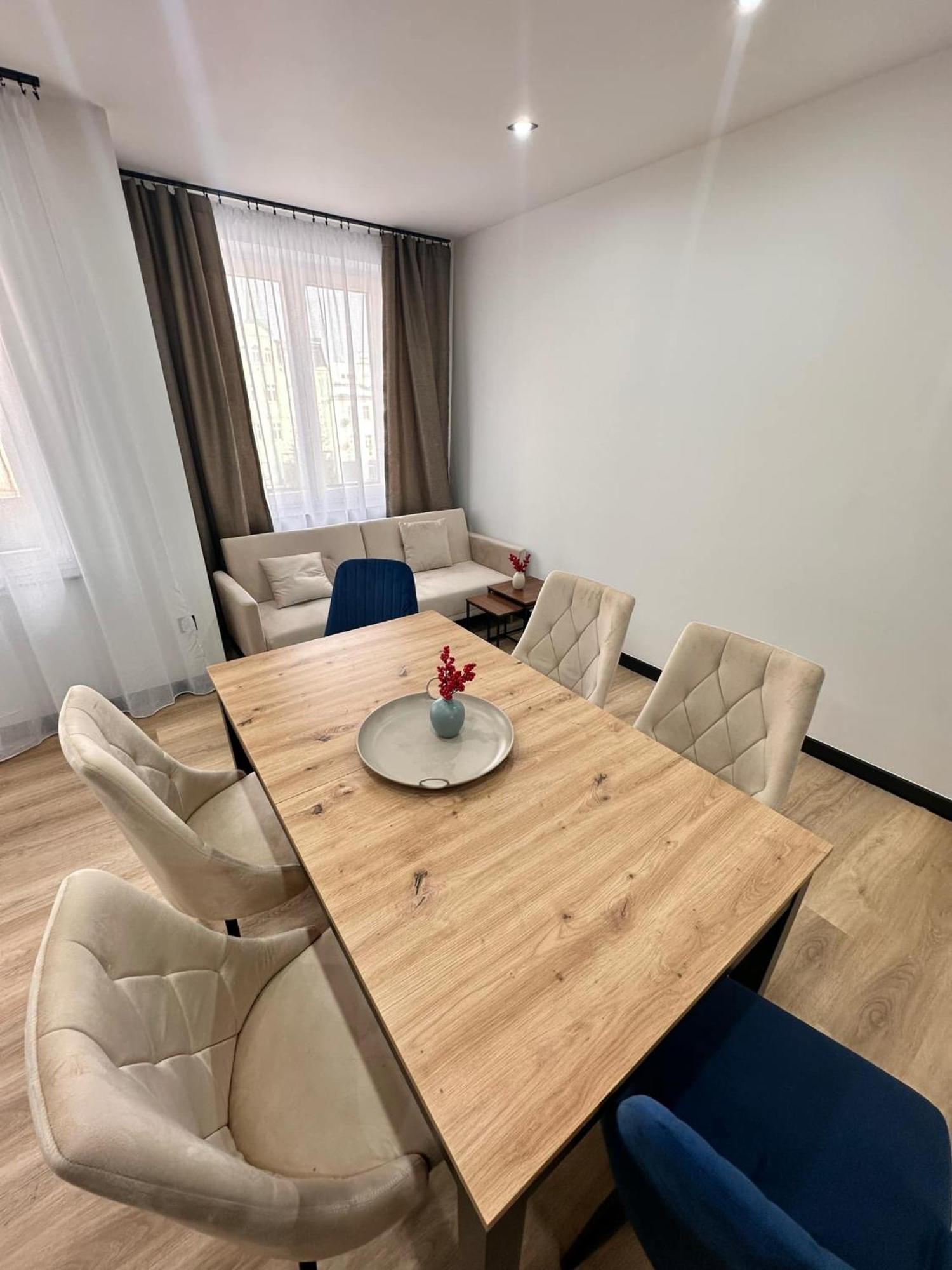 Apartament W Rynku - Duszniki- Zdroj Appartement Duszniki Zdrój Buitenkant foto